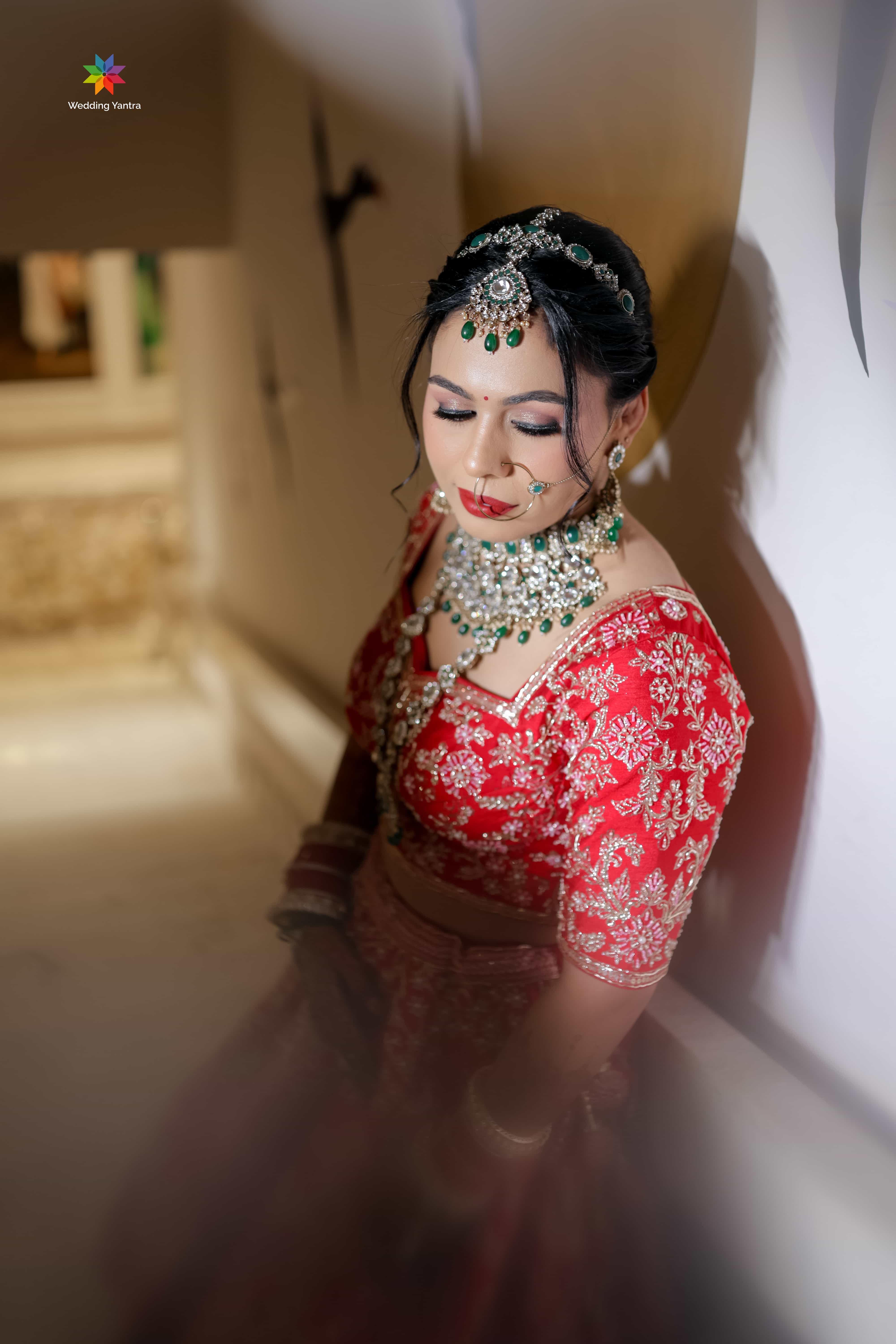 Mansi at work - Best Makeup Artist in Hisar